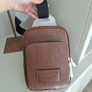 Coach Racer Sling Pack Backpack Bag in Silver/Vintage Brown Pebble Leather NWT